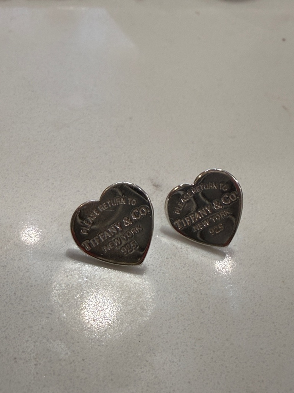 Return to Tiffany Heart Tag stud earrings